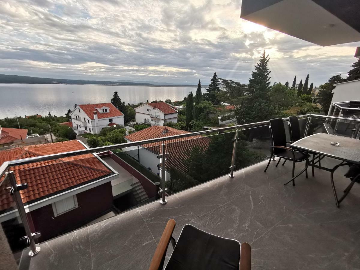 Apartments Blazevic, Heated Pool&Jacuzzi Dramalj Exterior foto